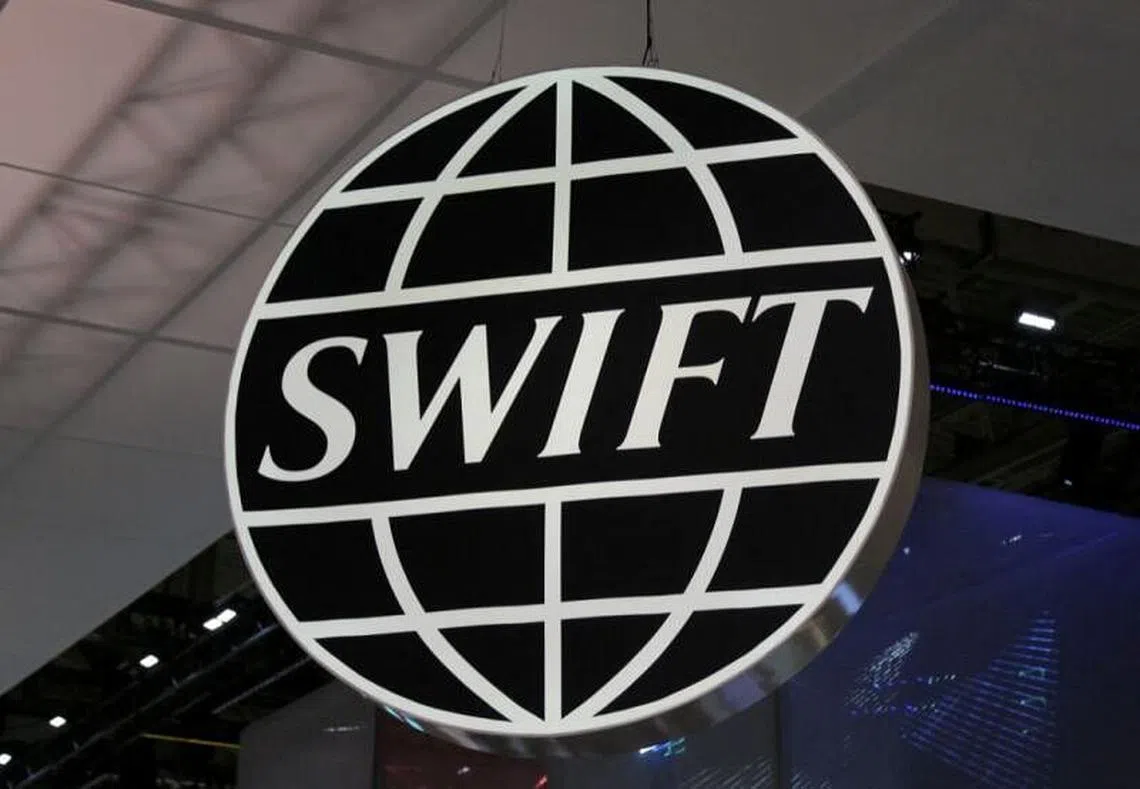 卓涵：与SWIFT共处的岁月| 联合早报