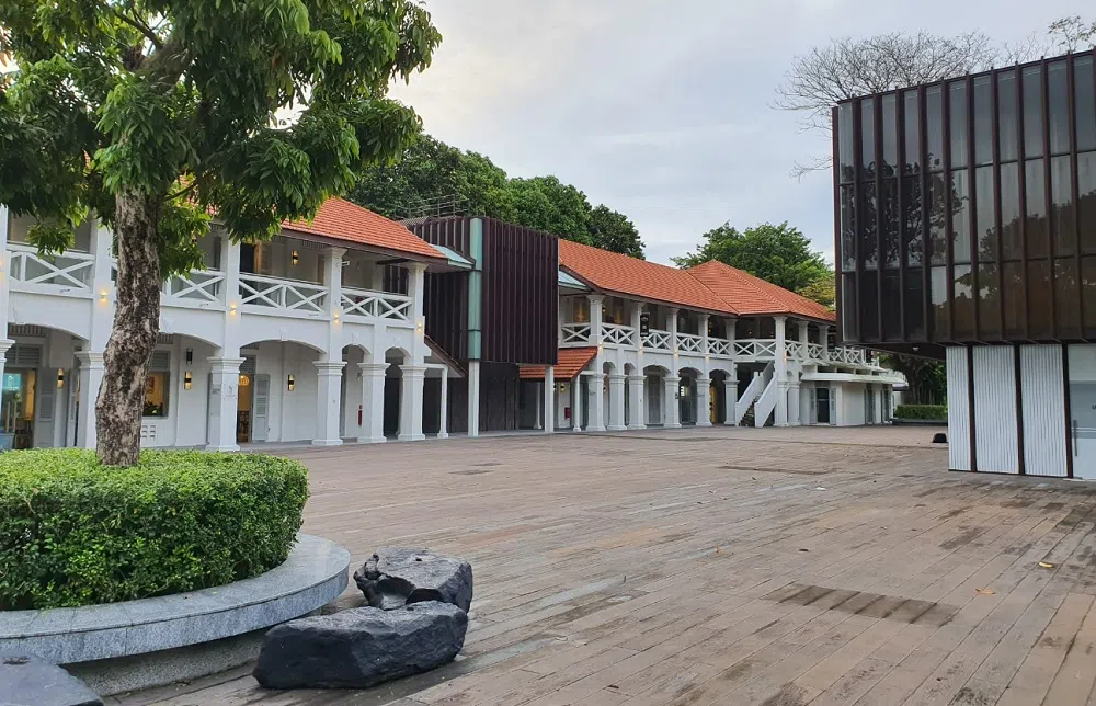 住在My Queen月子中心，有空还可以到圣淘沙走走。（My Queen脸书）