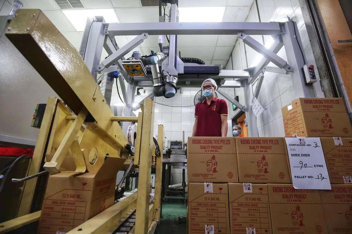 广祥泰正积极朝自动化生产及努力增产（萧紫薇摄）