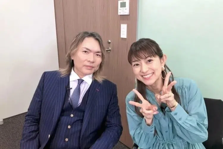 真矢与妻子石黑彩结婚26年。（互联网）