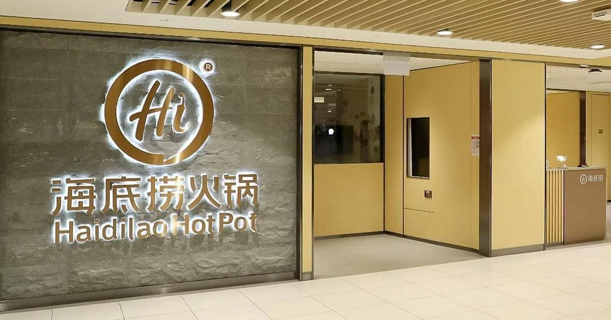 海底捞火锅门店（图/新加坡海底捞面簿）。