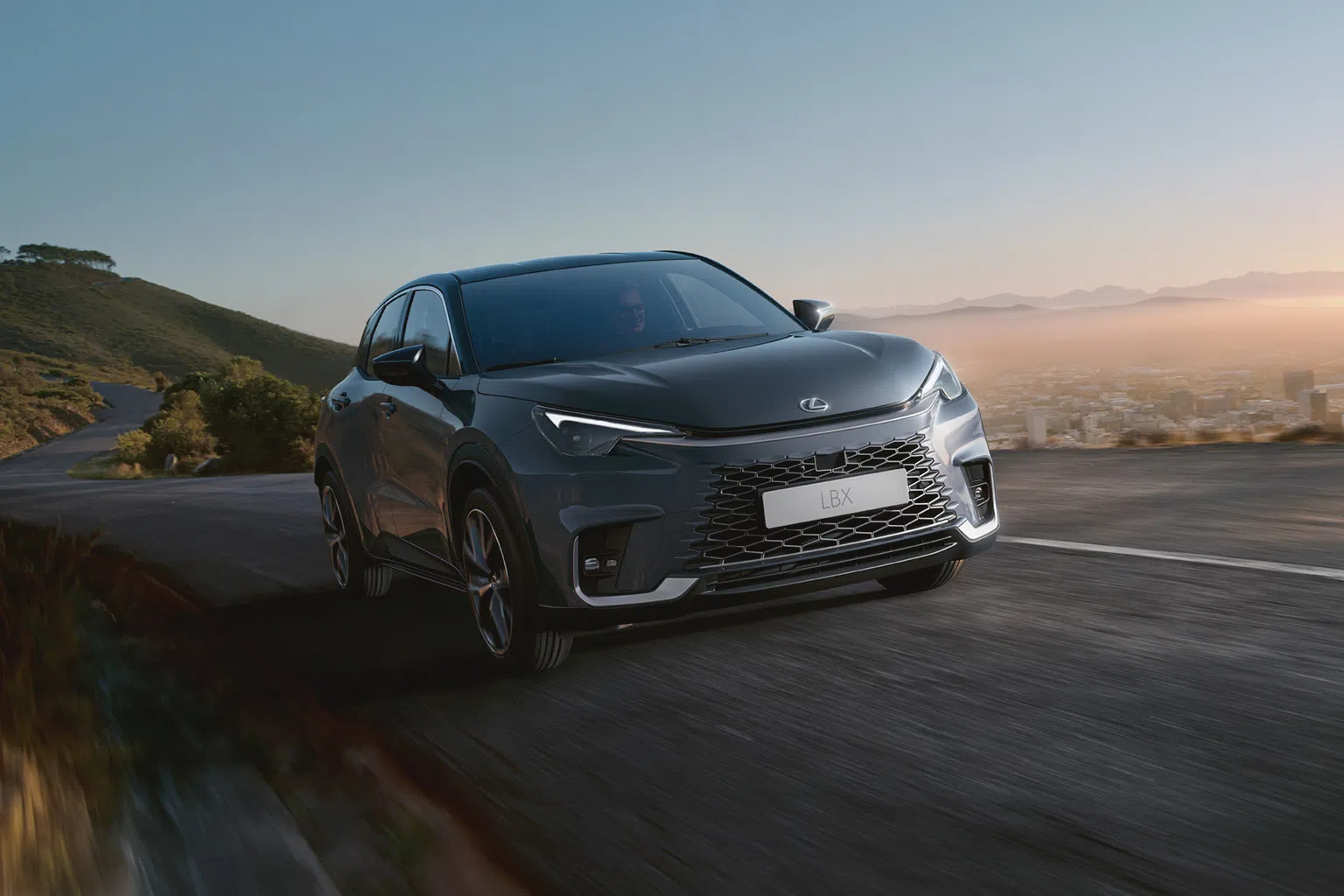 雷克萨斯的LBX紧凑型跨界车是品牌首次推出属于A组拥车证的车款。（图/Lexus提供）