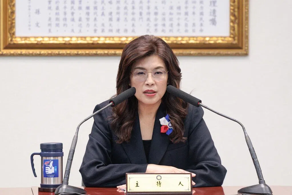 郑丽文今晚启程访美 预告将与美国务院国防官员会面