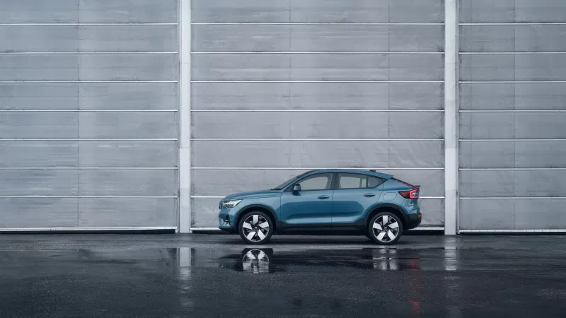 C40 Recharge跨界运动休旅车能在仅4.7秒内从零加速到每小时100公里。（图/Volvo提供）