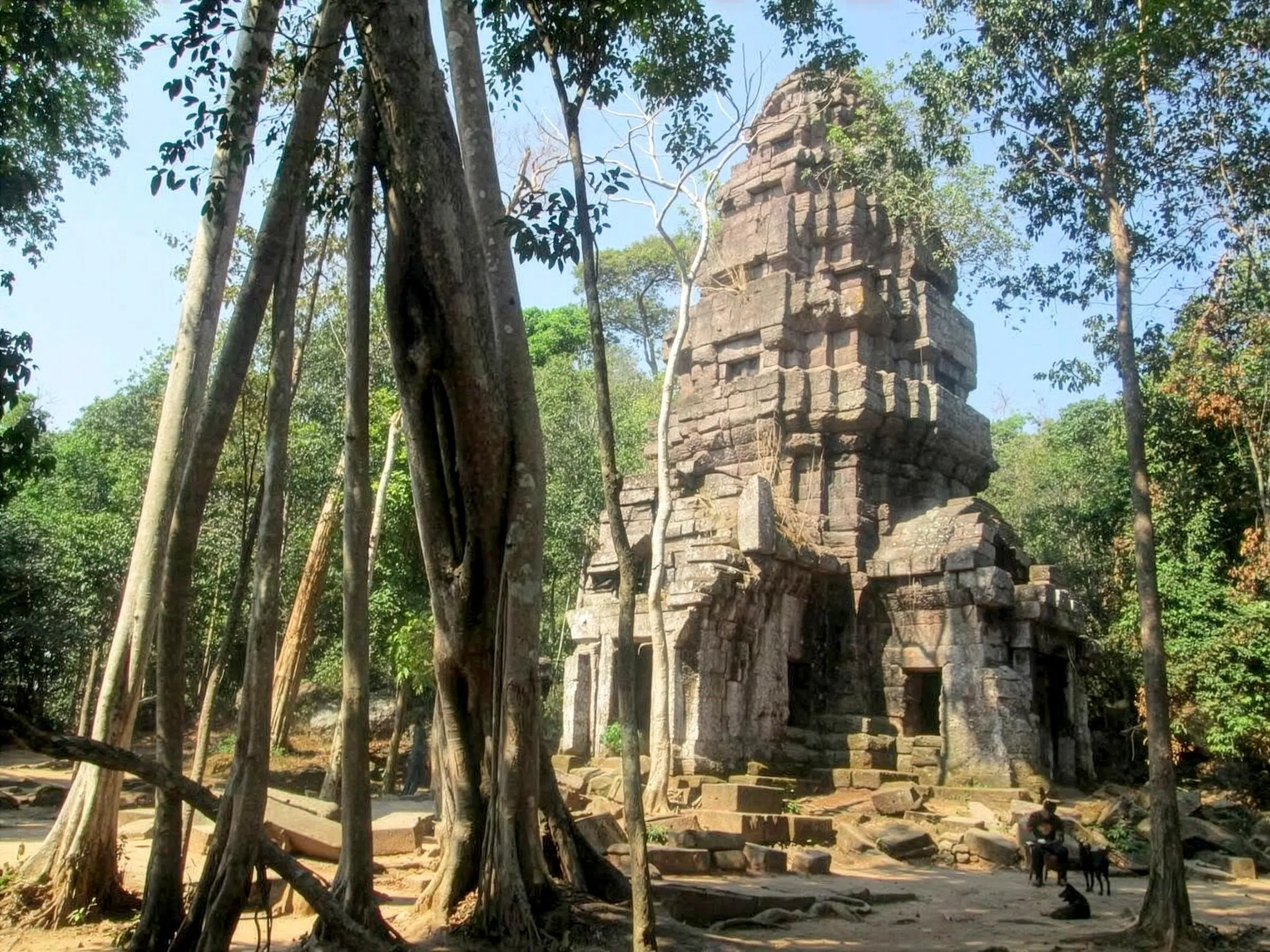 位于泰柬边境的塔克拉贝寺（Ta Krabey，泰国称Ta Kwai）建于11世纪。泰柬两国民众以前常去寺庙游览。（取自柬埔寨文化艺术部网站）