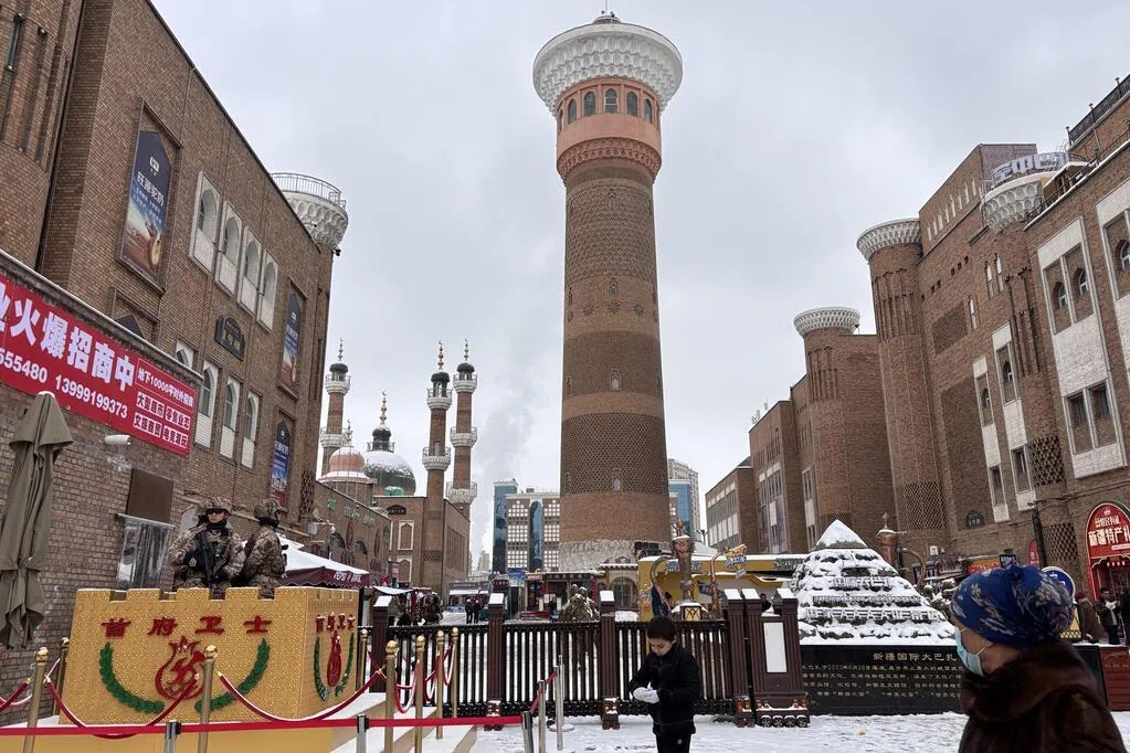 黎康：外媒记者再进新疆