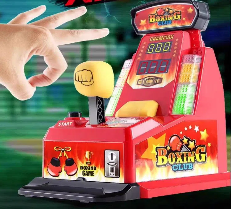 迷你游戏机，指尖弹出乐趣。（互联网）