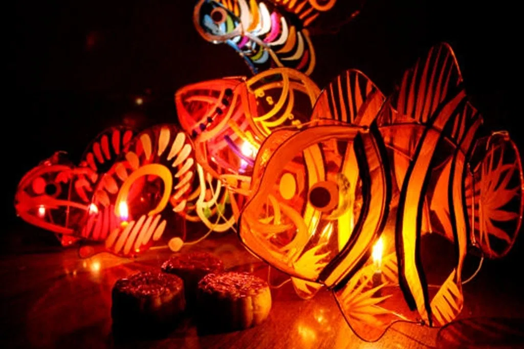 【取火】黄乐乐：一块月饼，一轮圆月