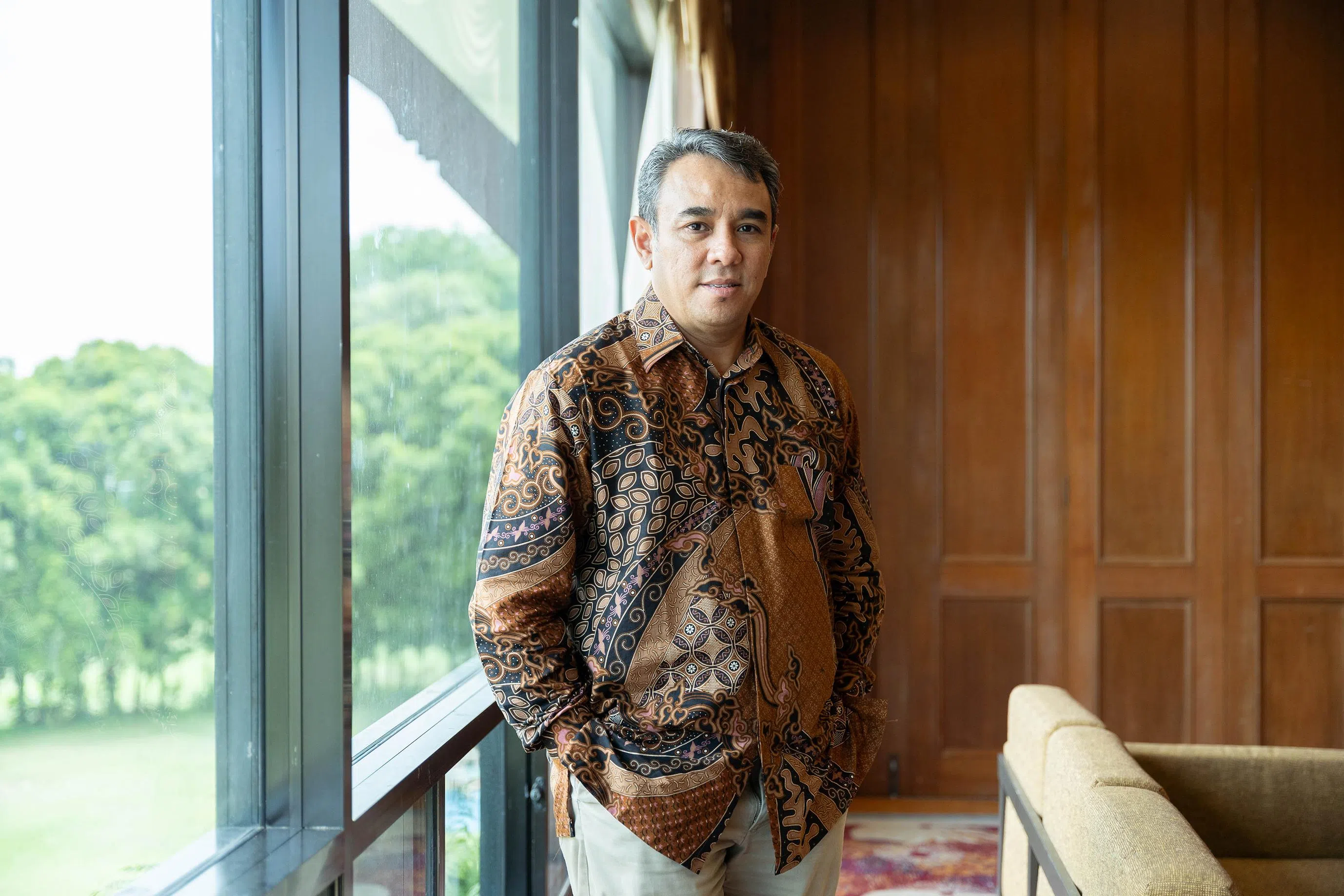 宗教改造小组联合主席莫哈默阿里说：“我们用真诚的心，为国家安全尽一分力。我们始终相信这份努力是有意义的。”（海峡时报）