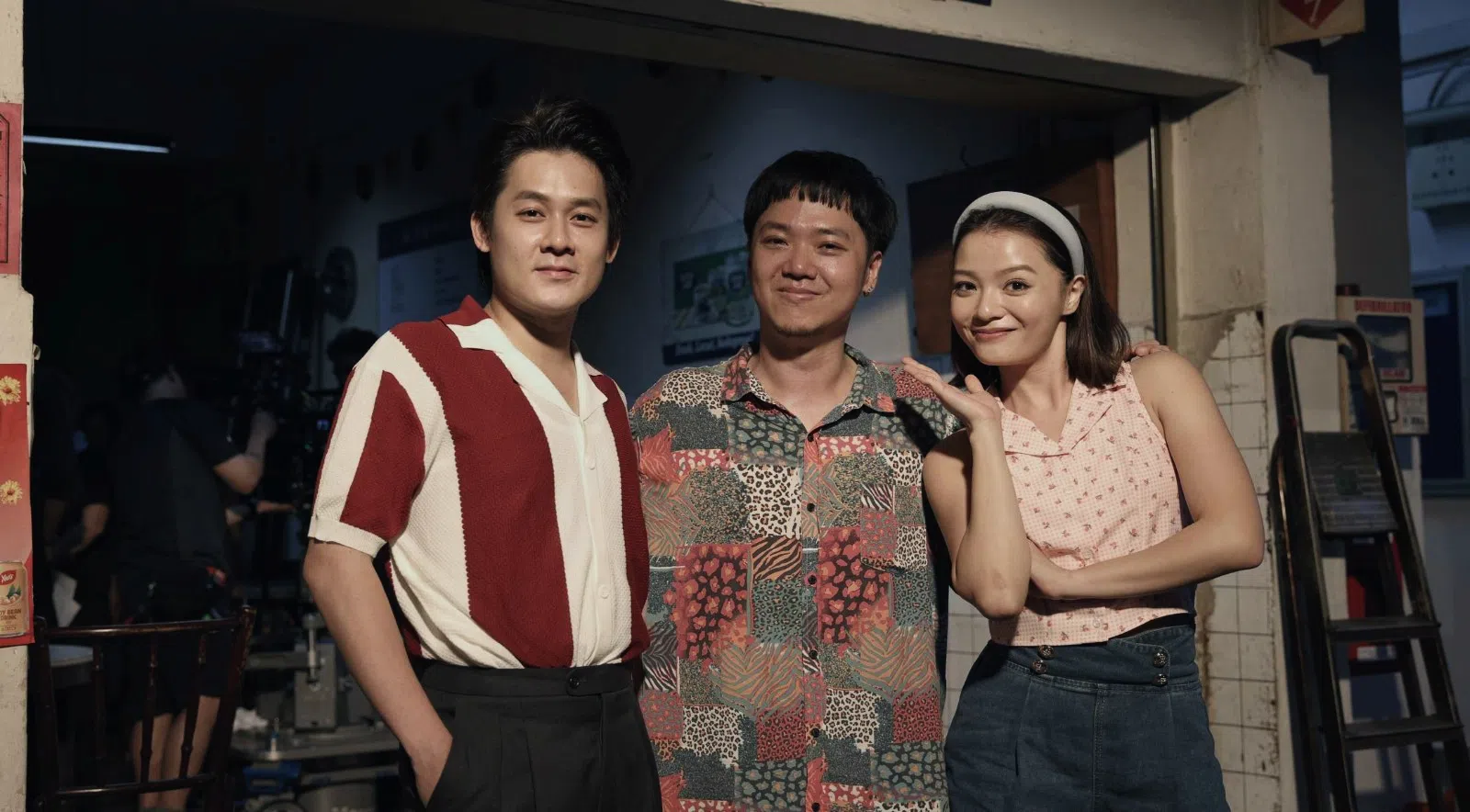 许瑞奇（左）和“娜娜”陈雯诗（右）在杨修华执导的短片《协胜隆门》里饰演情侣。（Clover Films提供）