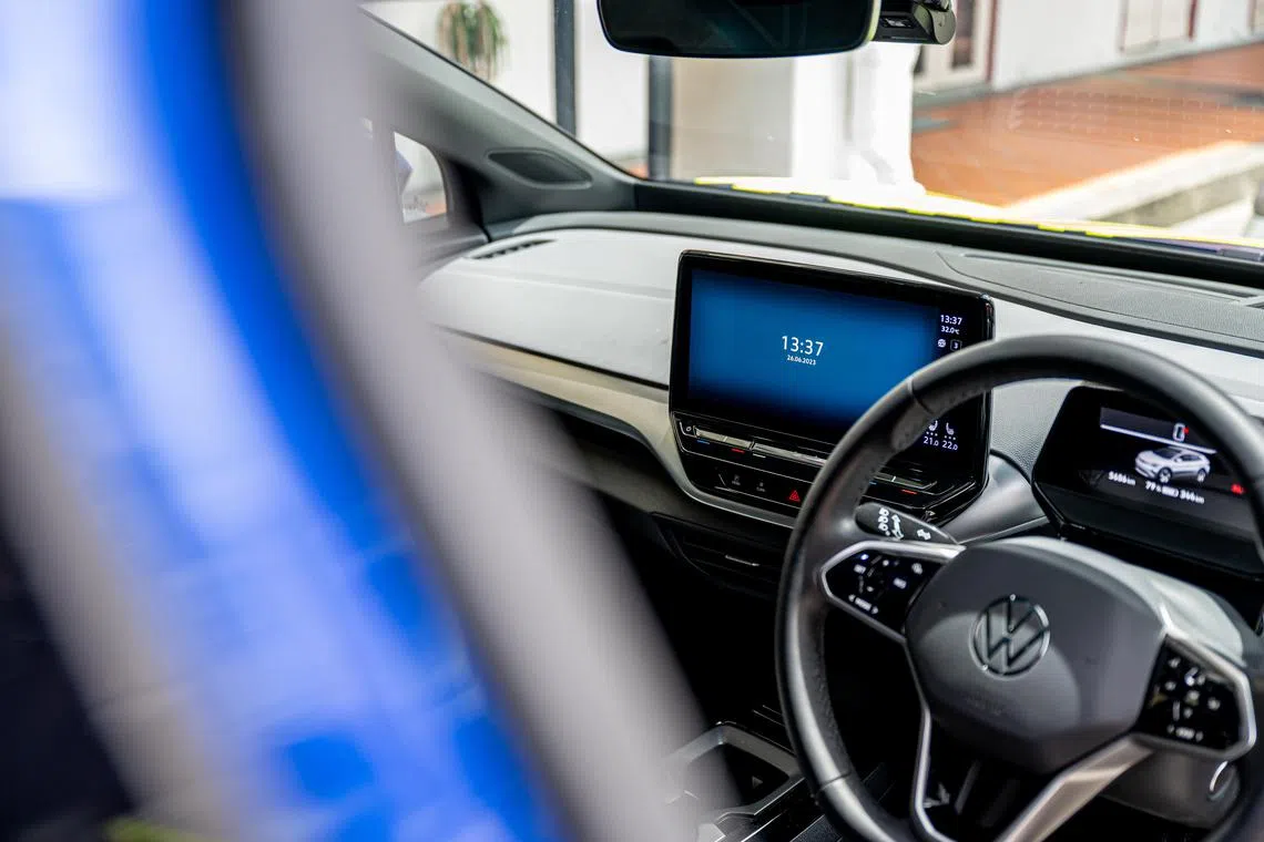 驾驶舱主角是一个可像手机般能做特定设置的平板电脑式信息娱乐触控屏。（车商提供）