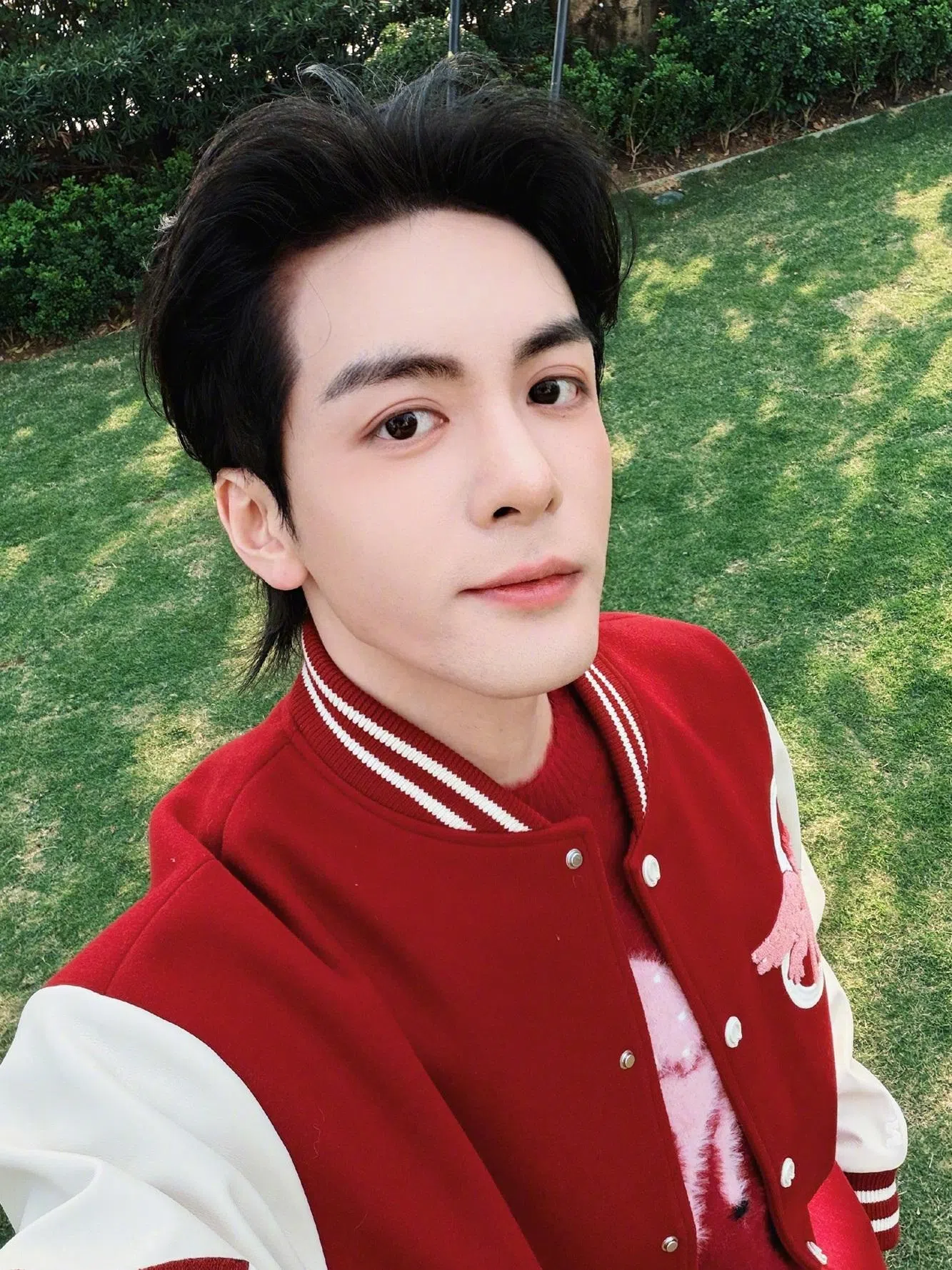 曾舜晞曾担任优思益品牌大使，并出席产品的直播活动。（取自微博）