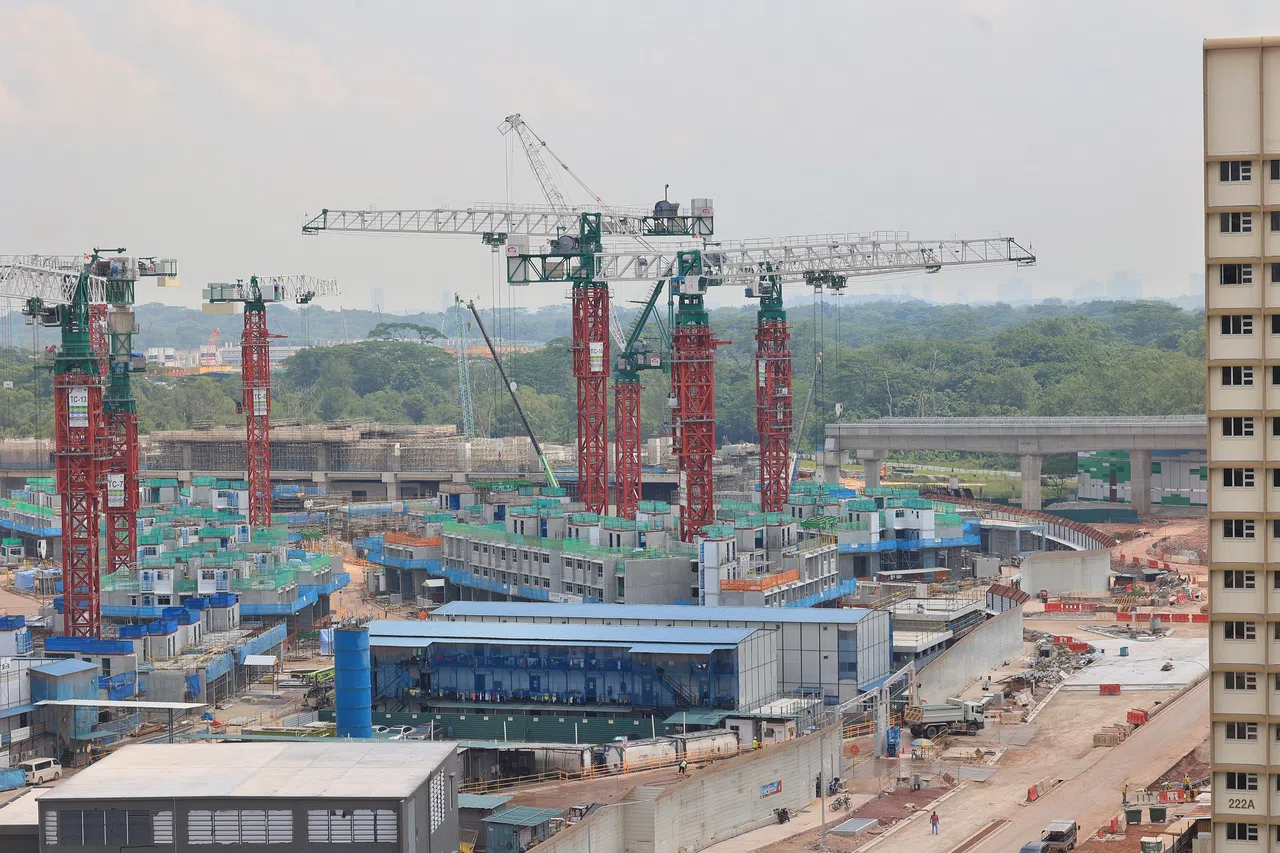 分析师认为，登加绿苑道地段面积相当大，需要大量前期资本投入，发展风险较高，发展商或许有保留。（唐家鸿摄）