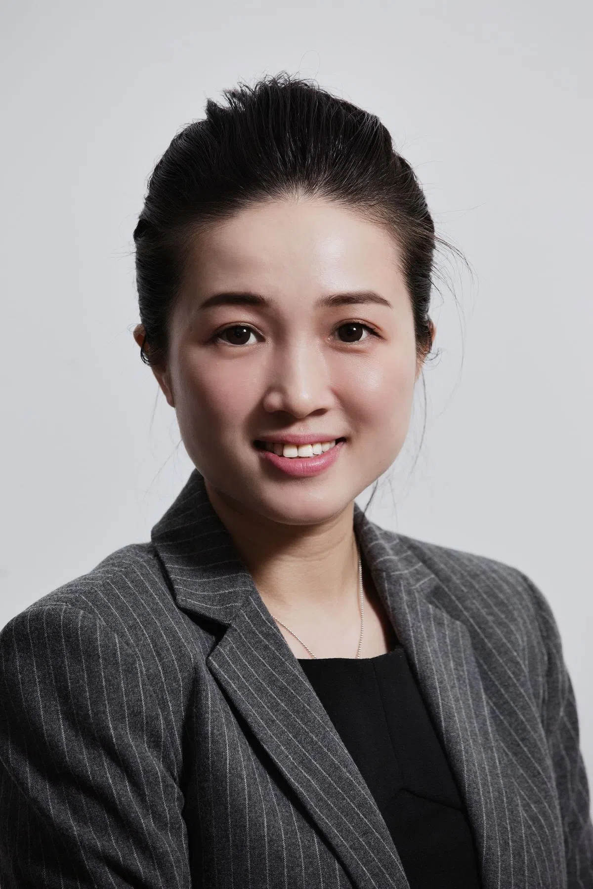 陈碧菲说：“在可预见的未来，投资者如果期望这些政治跷跷板的局面很快就会结束，可能是过于乐观。因此，从投资的角度来看，希望英伟达已经在为最坏的情况做好准备，尤其是在分销和生产方面。”（受访者提供）