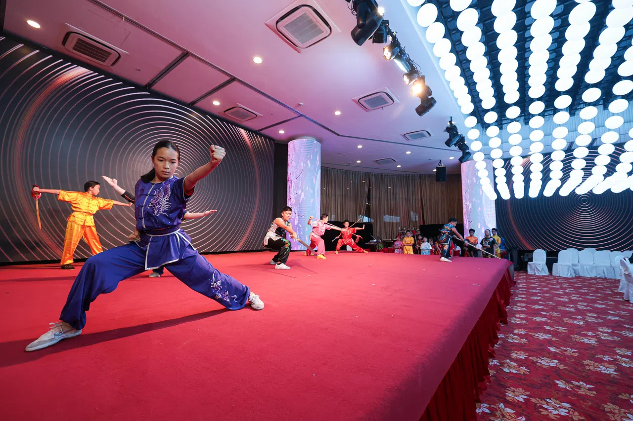 14岁的盛乐琦表演南拳。（李冠卫摄）