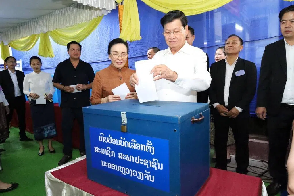 尚达曼总统和黄循财总理，分别致函祝贺老挝国家主席通伦和总理宋赛连任，期待两国继续深化合作。