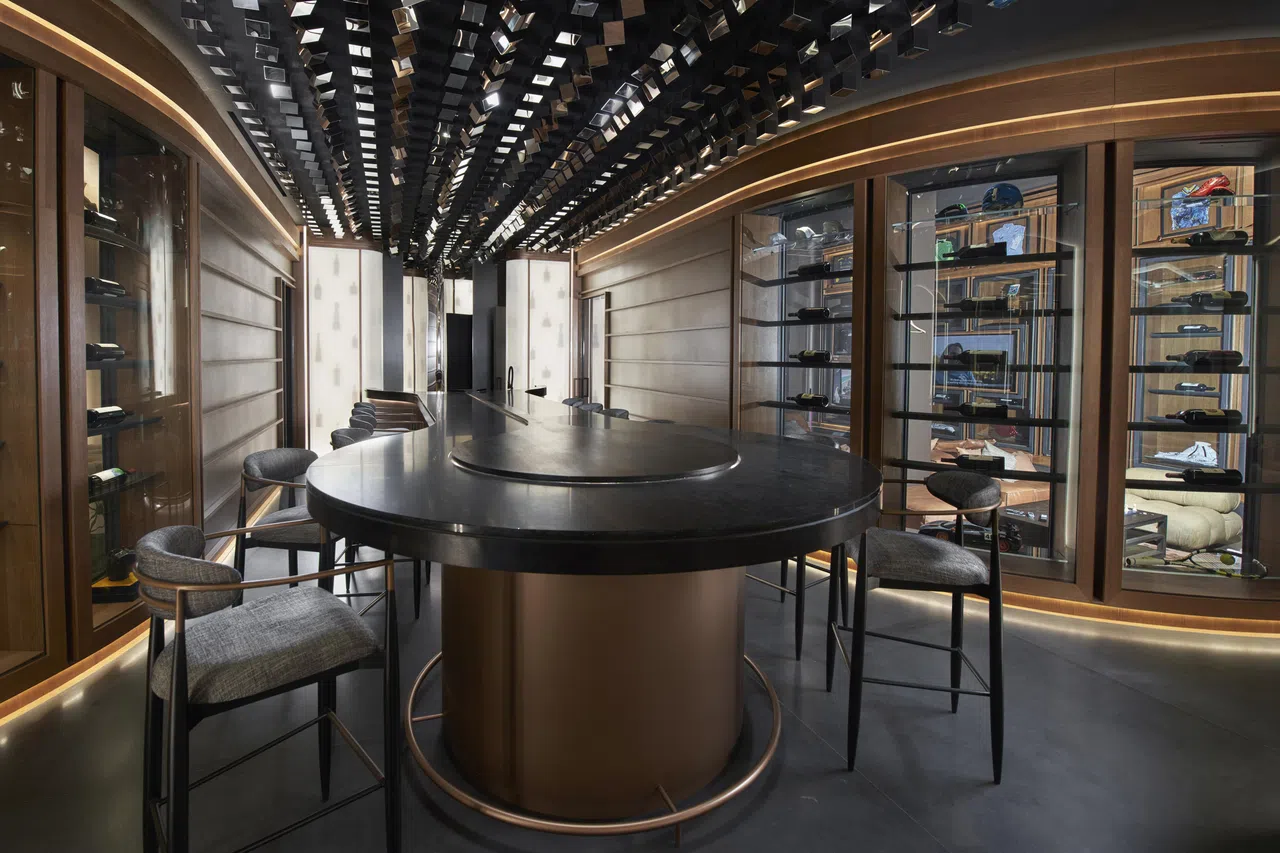 概念店内没看见什么腕表，更像是私人会所。（品牌提供）