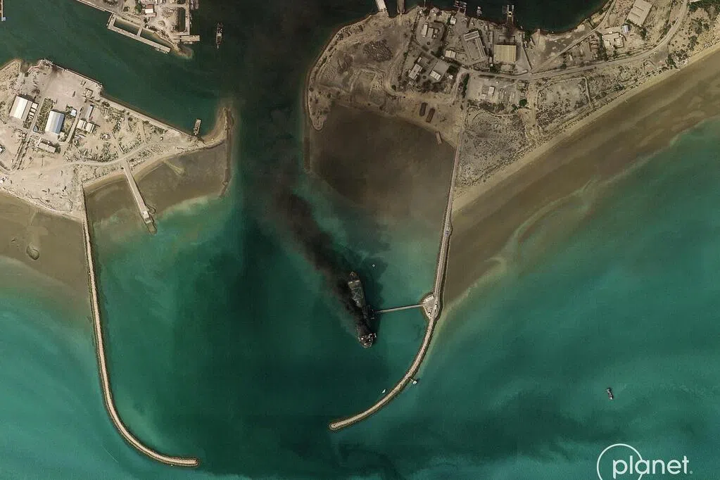 北京称维护霍尔木兹海峡安全稳定 符合国际社会共同利益