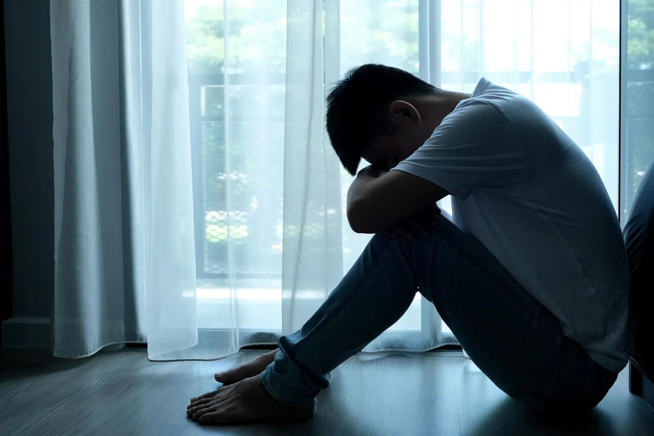 自杀预防工作须涵盖各个年龄层。对心理健康的持续投入，对于打造全民健康环境至关重要。（iStock图片）