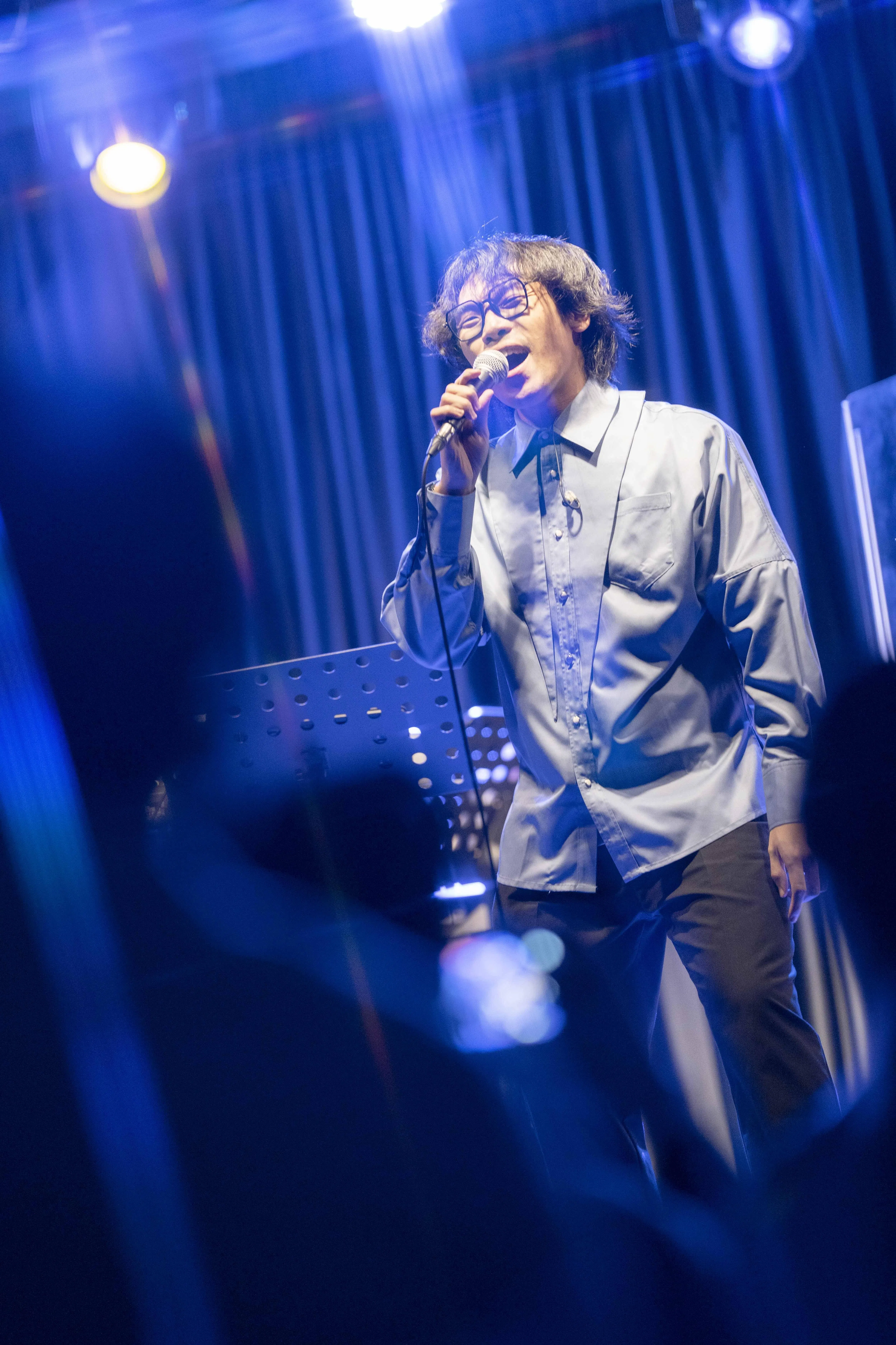 作为一名唱作歌手，谢逸轩2021年出版专辑《初心》。（受访者提供）