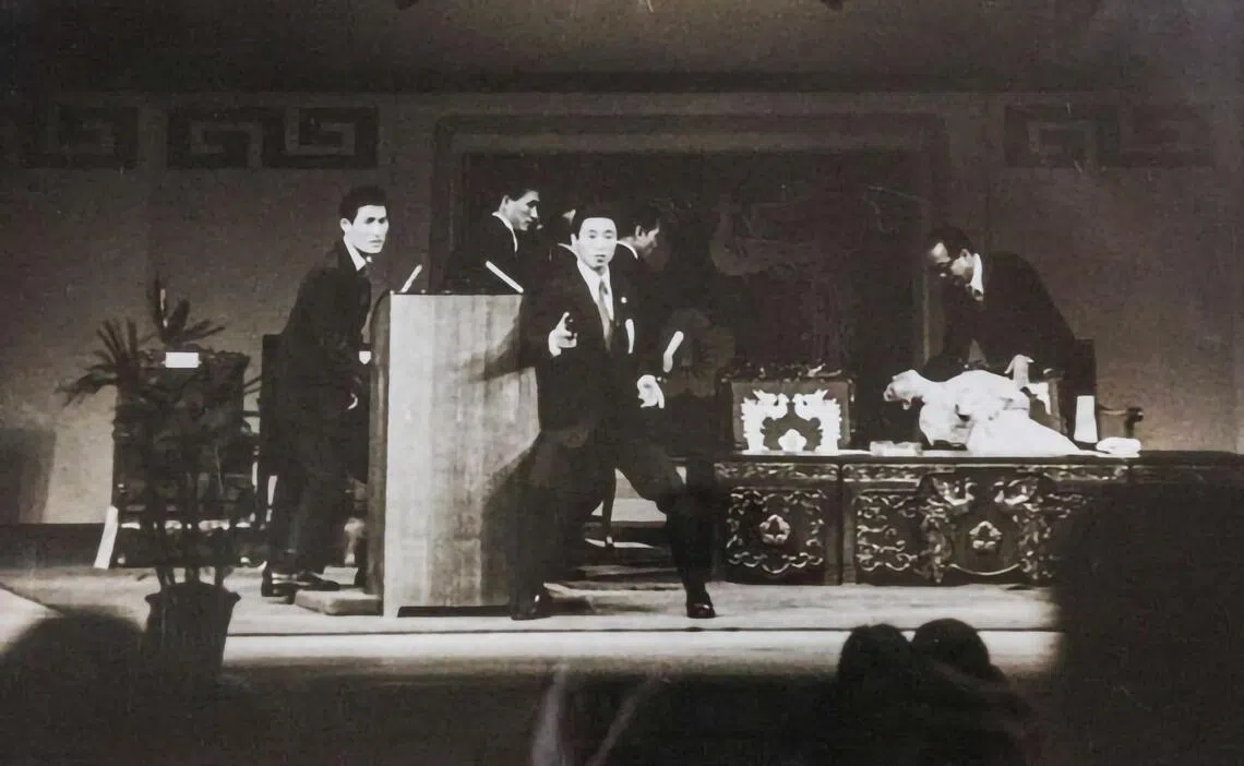 《暗杀者（们）》陷歪曲历史争议 票房反登韩国榜首