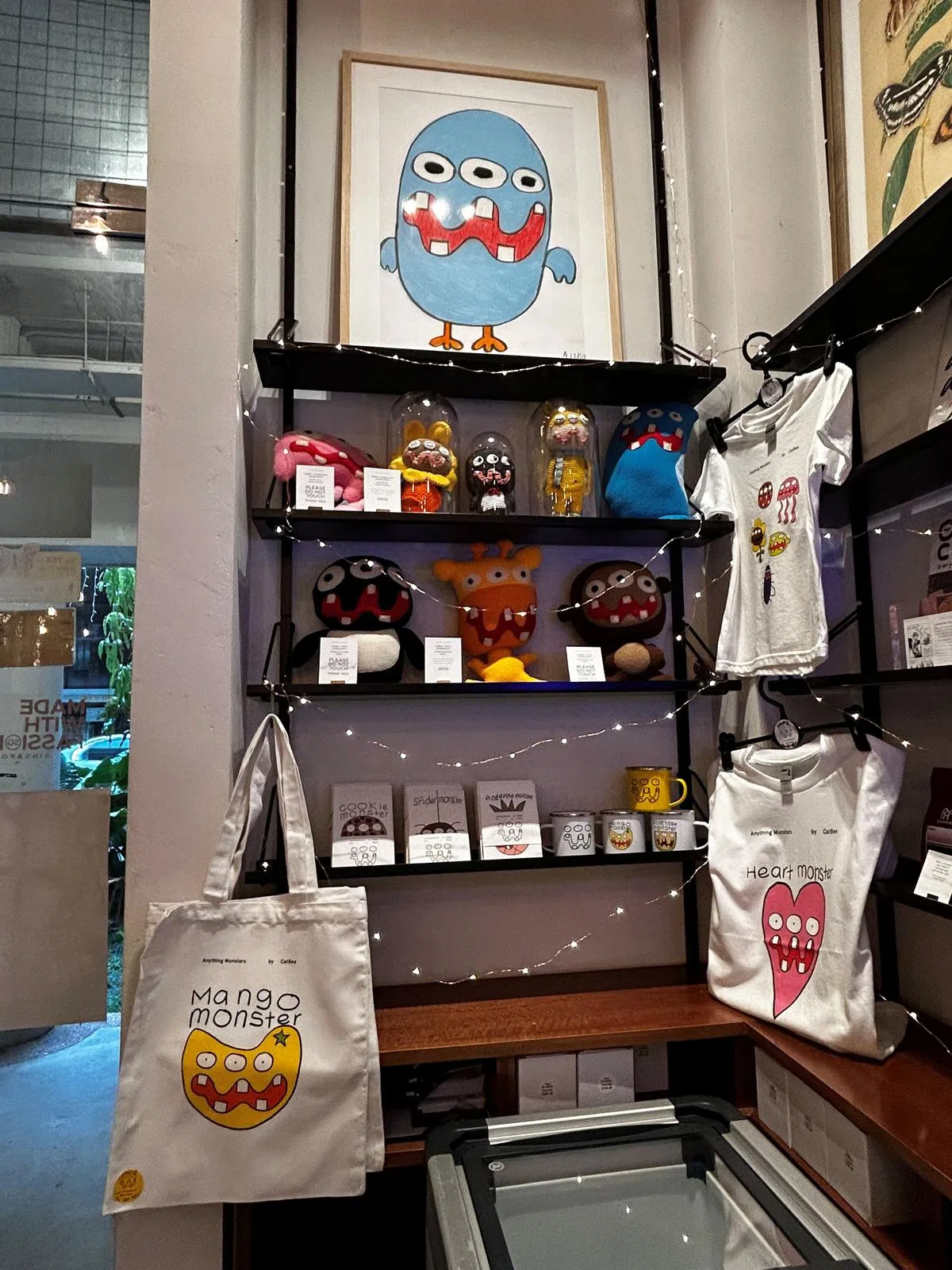 商品售卖的部分款项将捐赠给Mij Hub特殊非盈利组织（王昀诗摄）。