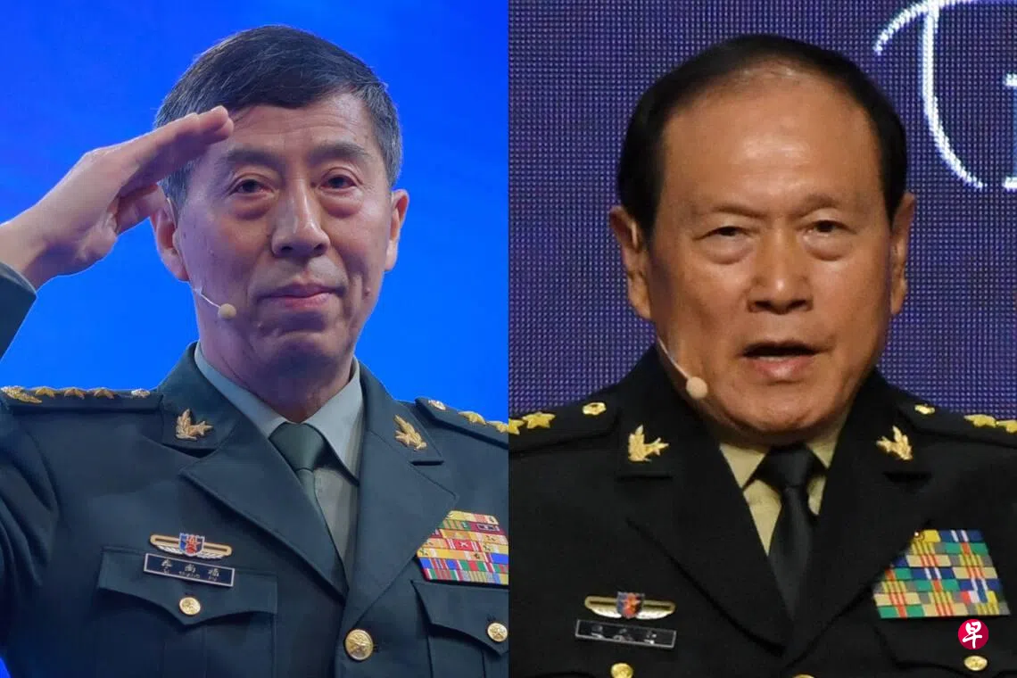 中国两任前国防部长李尚福（左）与魏凤和因受贿罪被判处死刑，缓期二年执行。 （档案照片／法新社）