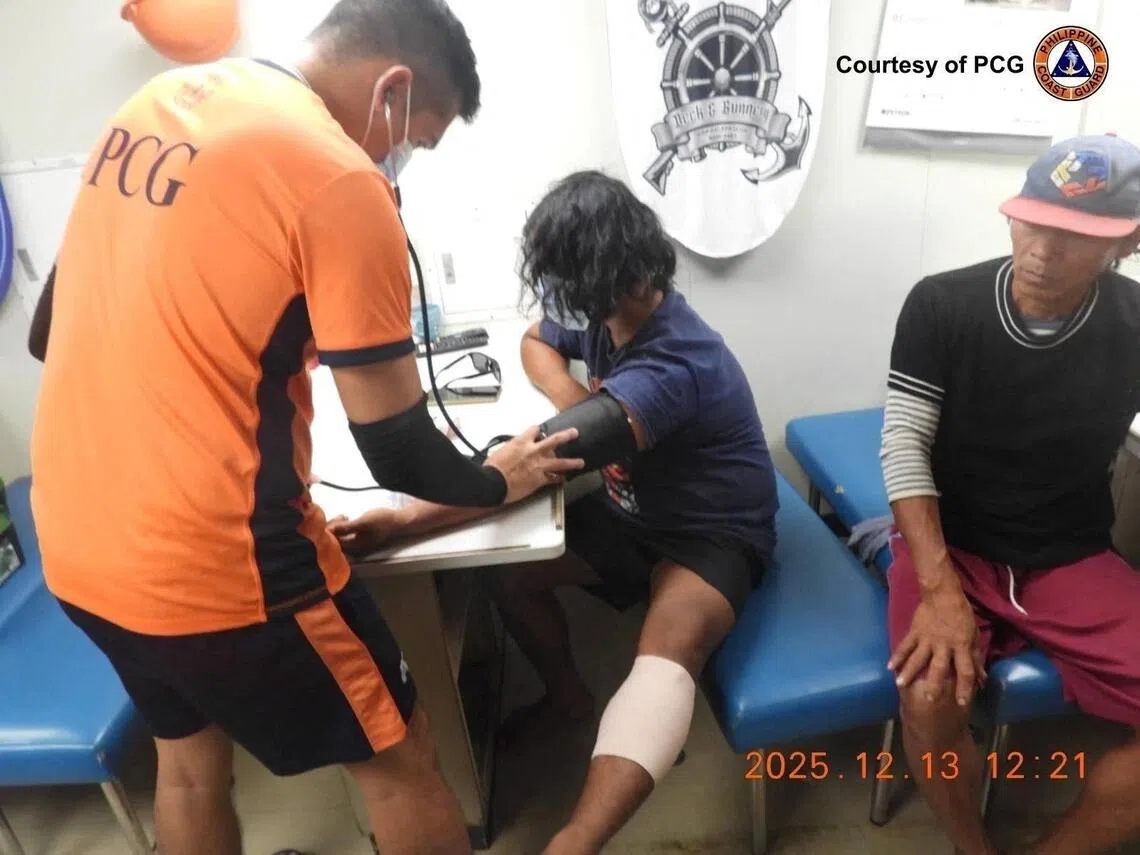 指中国海警船使用高压水炮 菲渔民受伤渔船损坏