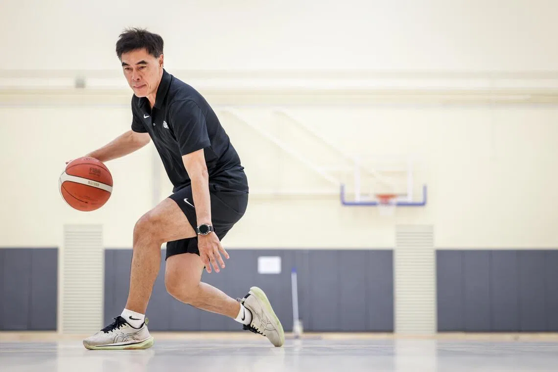 在东运五人项目，我国男队共取得三枚铜牌，最近一次夺牌在2015年，女队则取得一银三铜，最近一次夺牌则在2003年。三人男篮方面，我国男女队都还没实现奖牌零突破。不过许博士认为，比起五人篮球，今年东运我国在三人篮球方面机会更大。（叶振忠摄）