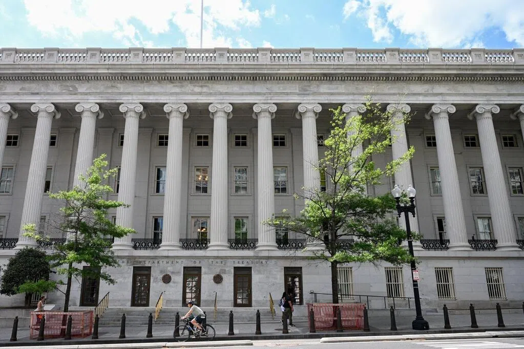 美国禁止本国个人或实体向伊朗缴纳霍尔木兹海峡通行费