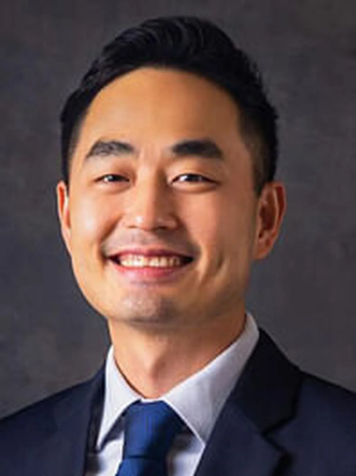 王明亮临床助理教授：腹胀是一种易被误解的病况。（受访者提供照片） 