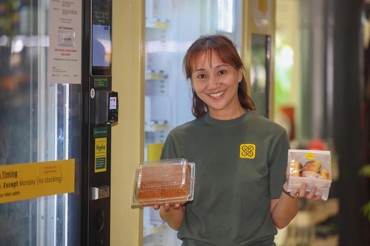 Hypha Vending创办人王婉菱开办贩卖机平台，帮餐饮品牌节省租金和人工成本扩展业务。（陈心媛摄）