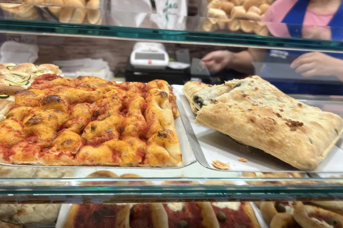 Focaccia是热那亚的代表性面包。（叶孝忠摄）