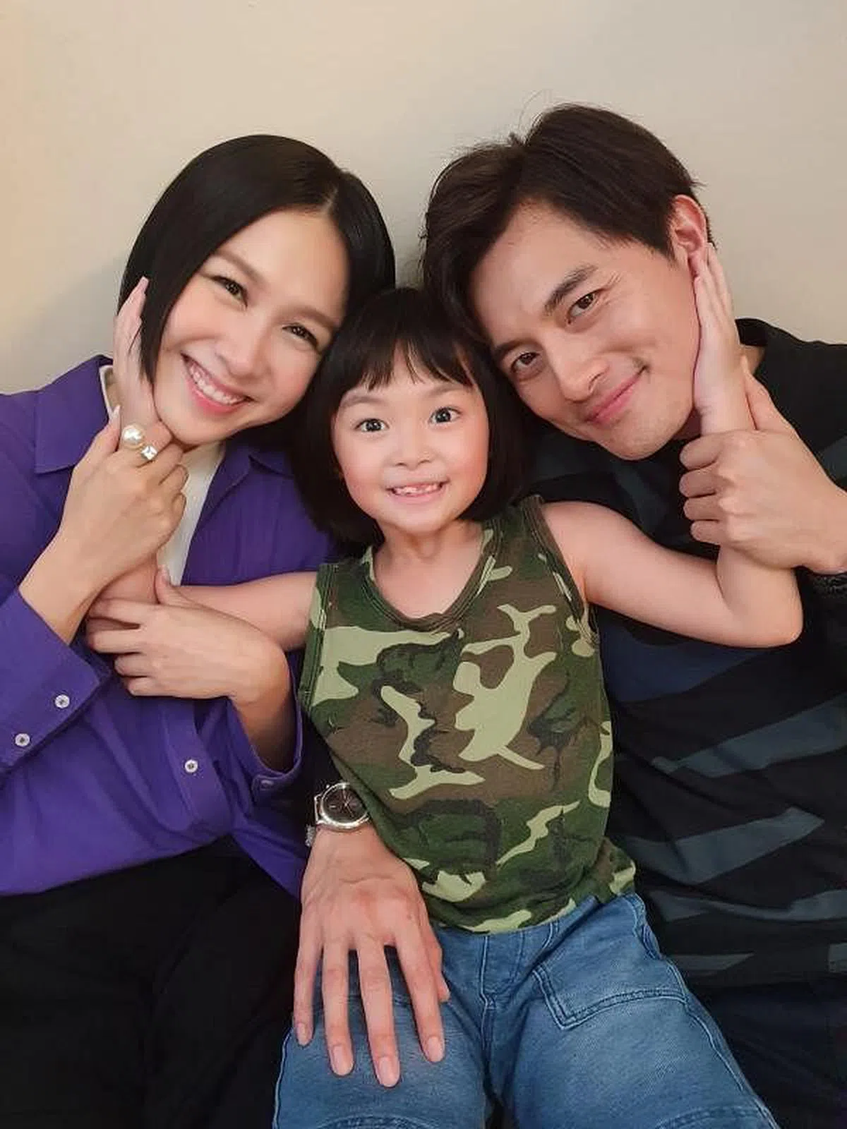 谢芷萱在《家人之间》饰演包勋评、雅慧“女儿”。（受访者提供）