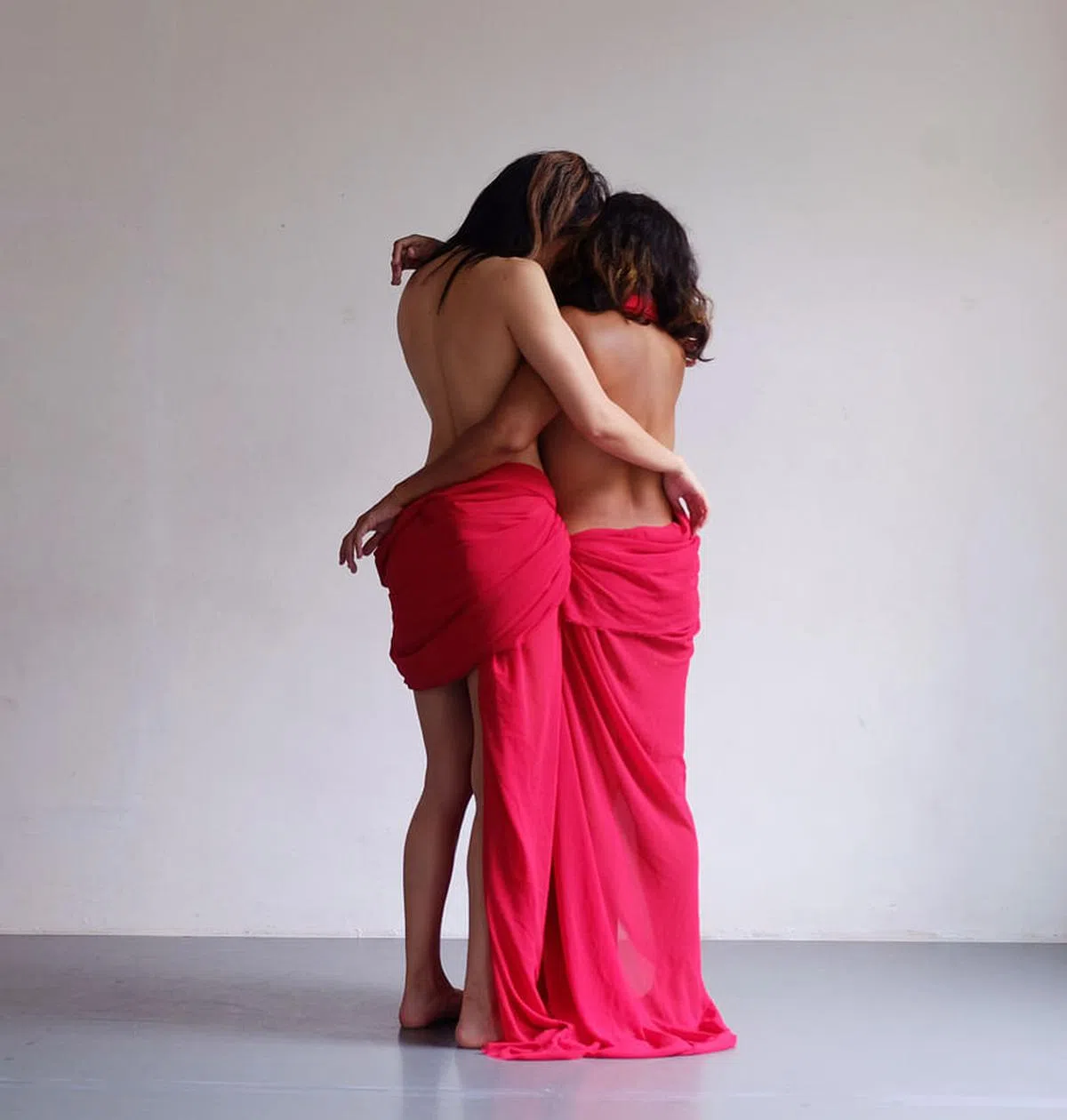 “裸体.jpg”用身体特征讲述人生故事。（郭艺清提供）