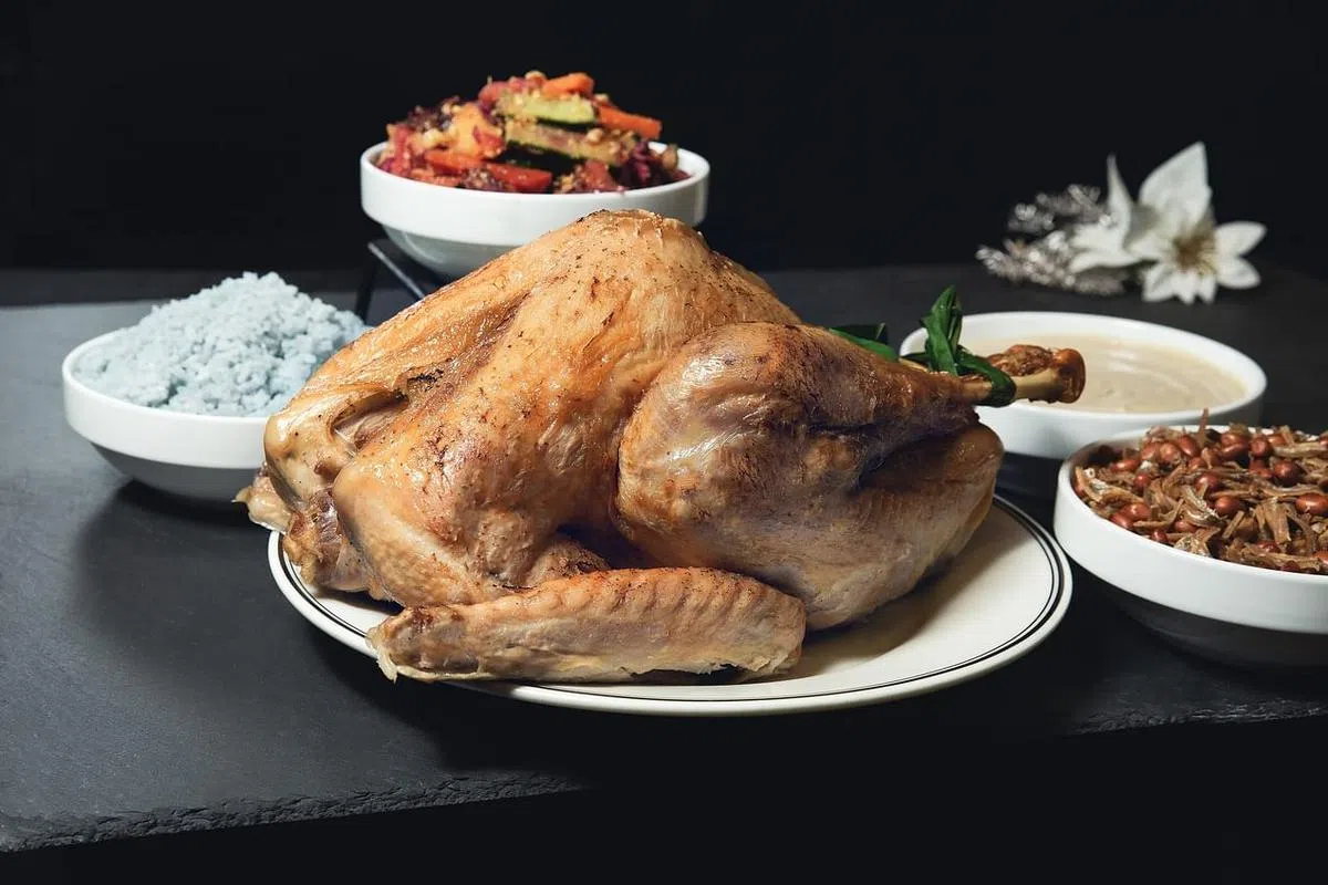 Paul Bakery的白咖喱火鸡是道地椰浆饭套餐。（品牌提供）