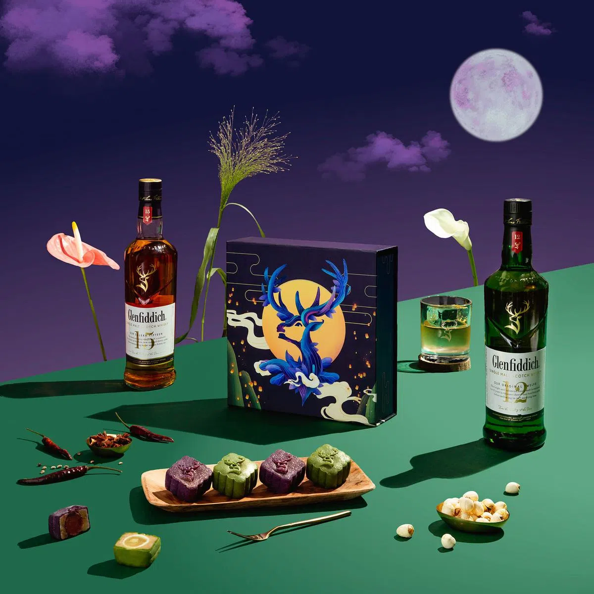 苏格兰单麦威士忌格兰菲迪的限量版冰皮月饼融入12年及15年酒款风味。