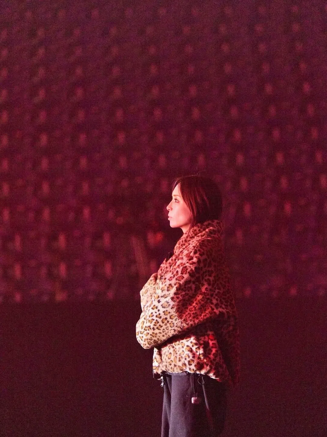 滨崎步在无人的演唱会上敬业地完成表演。（取自滨崎步IG）