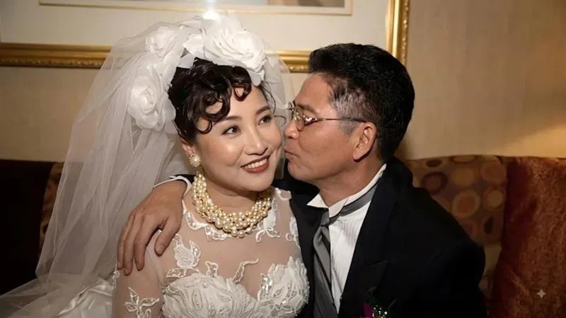 陈盈洁与李春贺在1996年正式登记结婚，这段婚姻在七年后划下句点。（互联网）