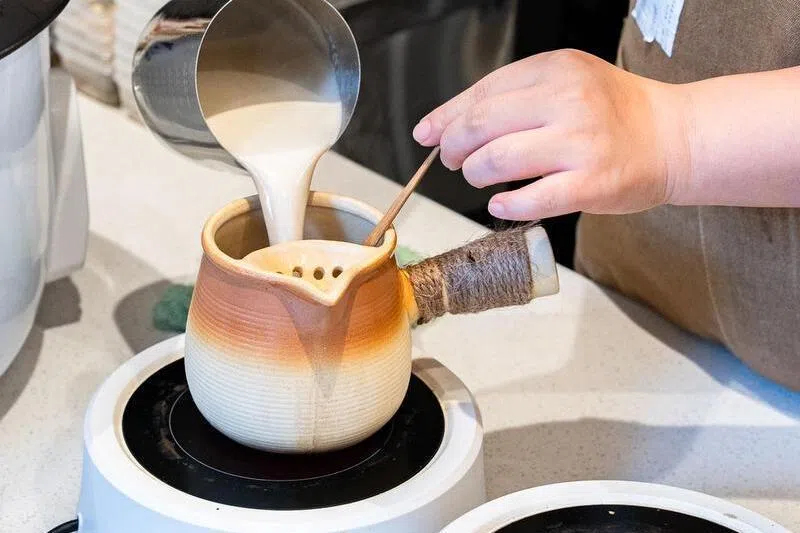 红枣玫瑰罐罐奶茶顺滑又养生。