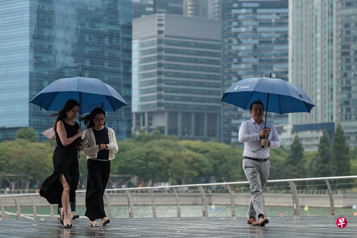 全岛多处中午下雷阵雨 烟霾情况稍好转
