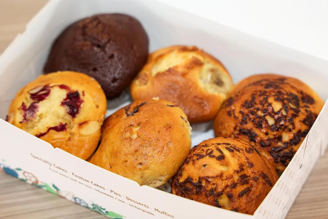 晶品美食西点售卖超过20种口味的玛芬蛋糕。（陈斌勤摄）