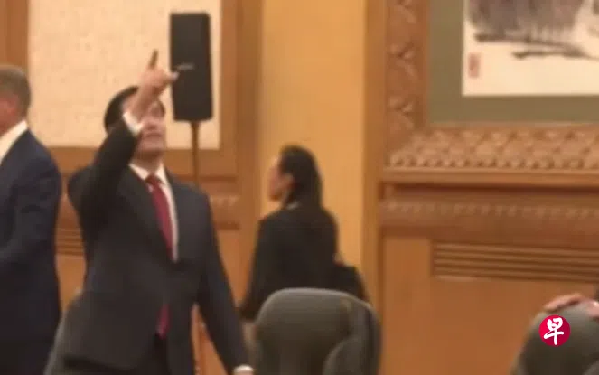 ��ϰ��̸ǰ ¬�Ȱ���ָ�컨�壬������ɶ��