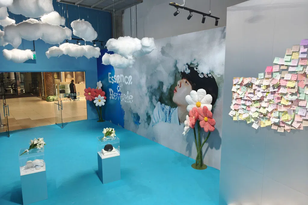 零售即体验 2026迎IP快闪、本土品牌、中国彩妆　　　　　　　　　　　　　　　　　