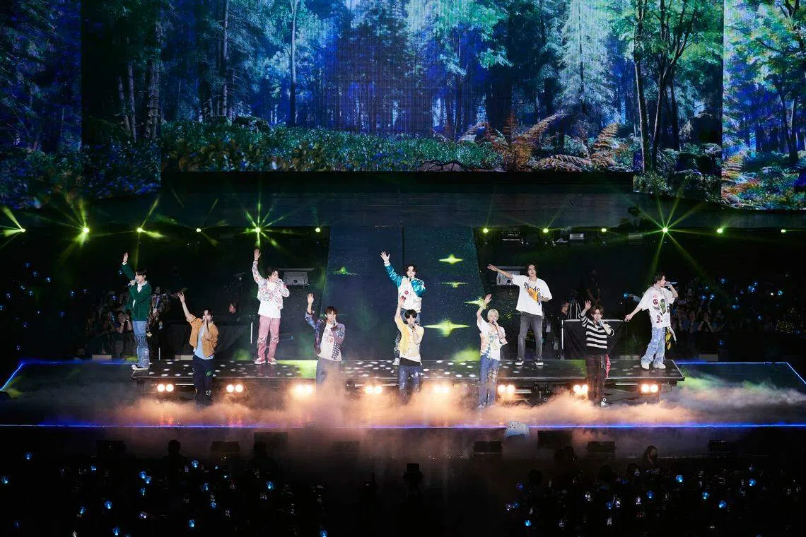 TREASURE在演唱会上以新加坡式英语与粉丝沟通。（Live Nation提供）