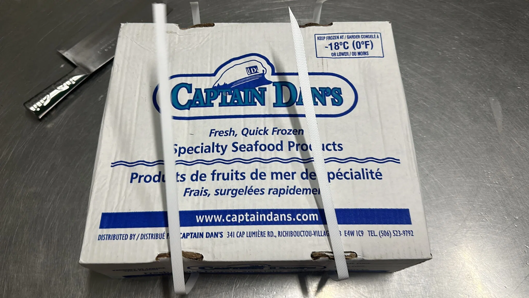 南记渔业进口的 Captain Dan’s 冷冻熟野生冷水波士顿龙虾的镉含量超标，食品局指示召回。（新加坡食品局提供）