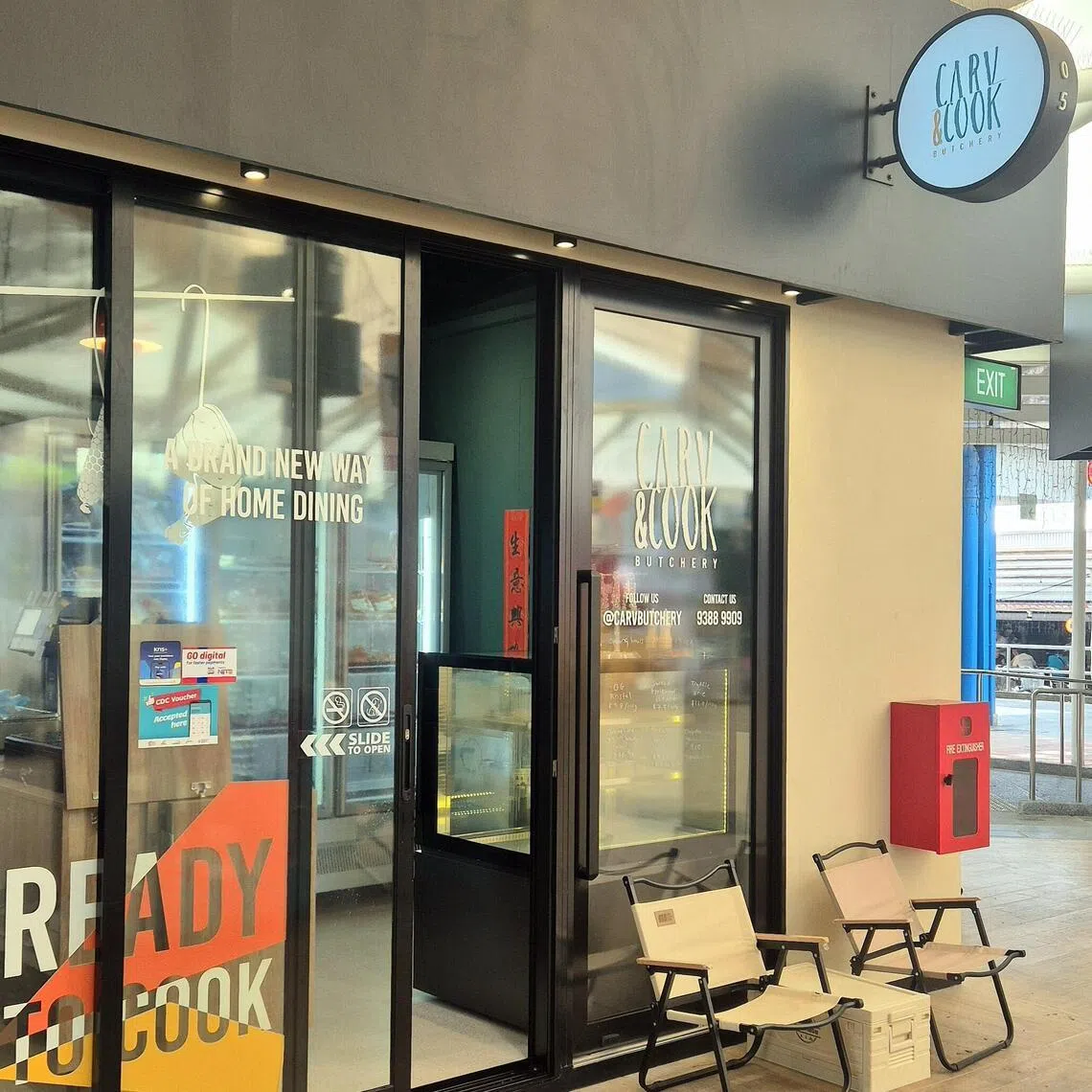 Carv & Cook Butchery从大巴窑北组屋区迁至宏茂桥创新天地。（ 陈爱薇摄）