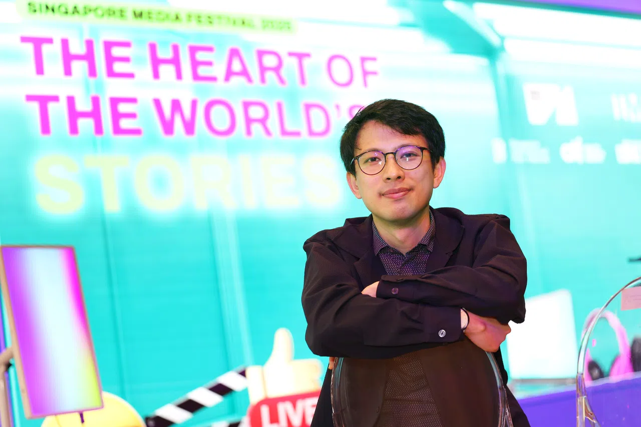 蔡绍勇说，今年的新加坡国际电影节不得不转型以吸引观众入场。（何家俊摄）