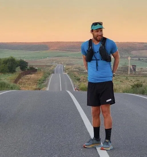 富兰克林在西班牙首都马德里郊外的公路。（受访者提供）