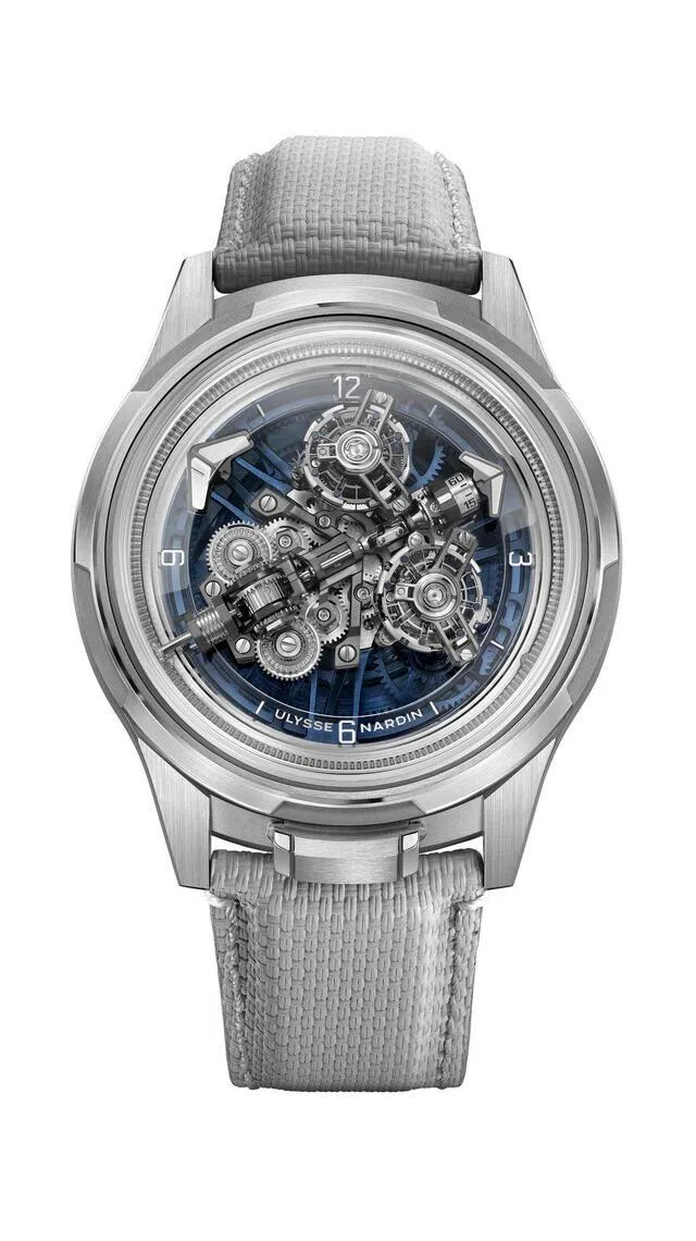 为庆祝Freak系列25周年，雅典表推出Super Freak奇想超级腕表。（雅典表提供）